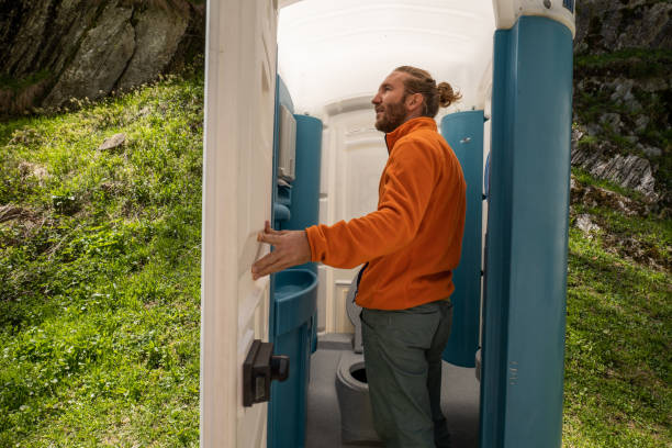 Best Portable toilet rental cost  in Coosada, AL